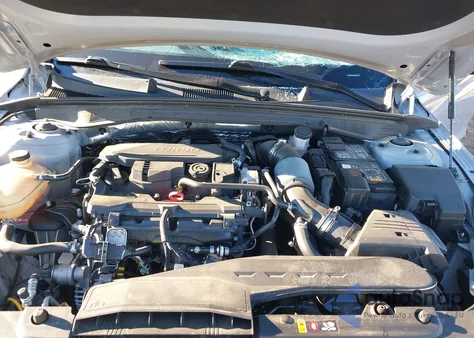 2024 Kia K5 Gt-Line z USA, uszkodzony, nr VIN 5XXG64J27RG239545